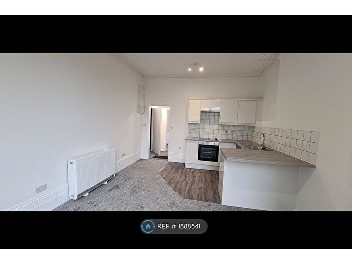 1 Bedroom Flat To Rent In Windmill Street, Gravesend, DA12