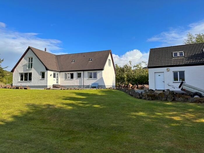 6 Bedroom Detached House For Sale In Fiskavaig, Carbost, Isle Of Skye, IV47