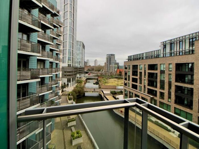1 Bedroom Flat To Rent In Stratford, London, E15