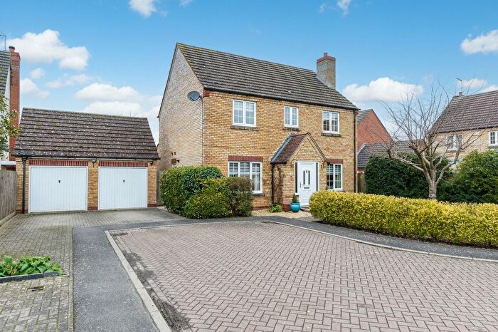 4 Bedroom Detached House For Sale In Bluebell Close, Ramsey St Marys, PE26