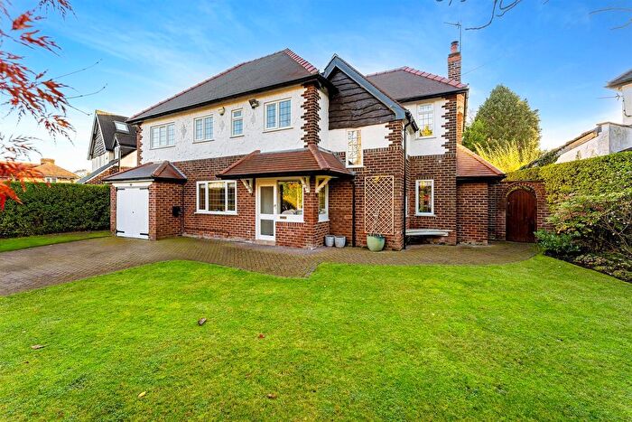 4 Bedroom Detached House For Sale In Chapel Lane, Hale Barns, Altrincham, WA15