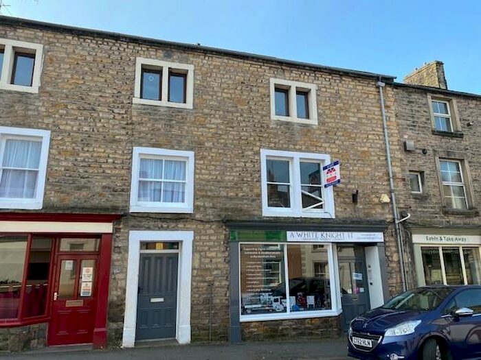 1 Bedroom Apartment To Rent In Main Street, High Bentham, LA2