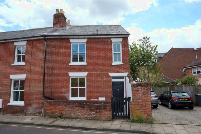 2 Bedroom End Of Terrace House To Rent In Portersbridge Street, Romsey, SO51
