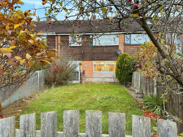 3 Bedroom Terraced House To Rent In Lapwater Walk, Rotherham, South Yorkshire, S61