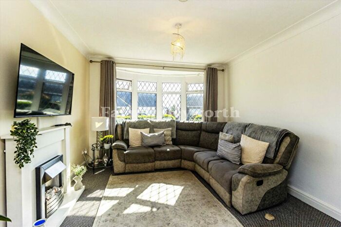 2 Bedroom Bungalow For Sale In Woodlands Drive, Heysham, Morecambe, LA3