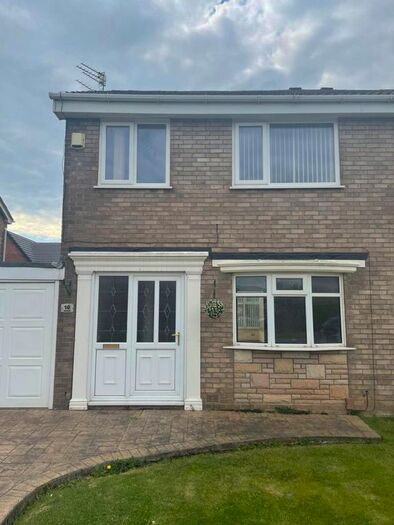 3 Bedroom Semi-Detached House To Rent In Ribchester Avenue, Blackpool, Lancashire, FY4