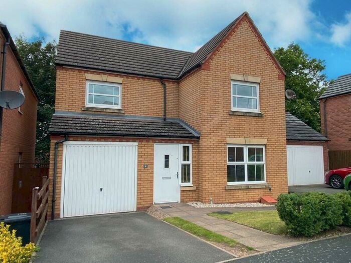 4 Bedroom Detached House To Rent In Jardine Close, Stourbridge, DY8