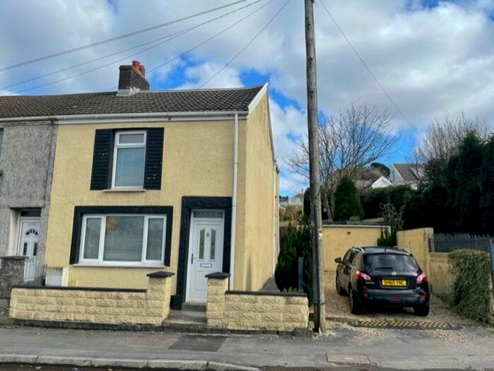 2 Bedroom End Of Terrace House To Rent In Carmarthen Road, Fforestfach Swansea, SA5