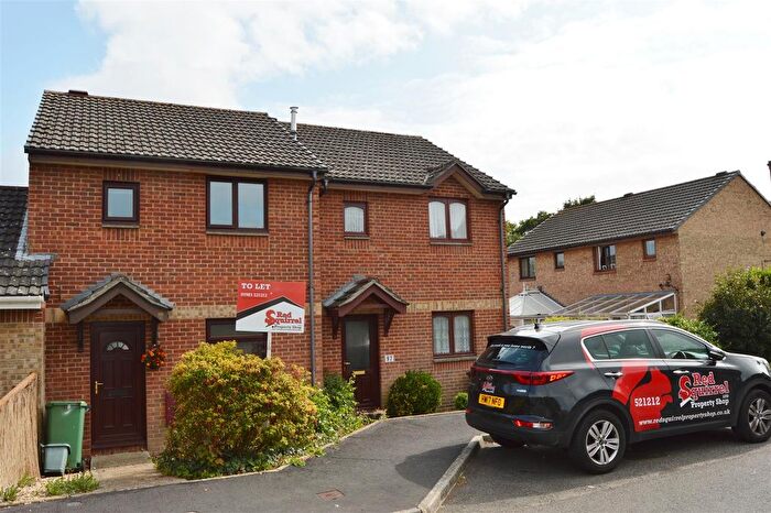 3 Bedroom Terraced House To Rent In Mary Rose Avenue, Wootton, PO33