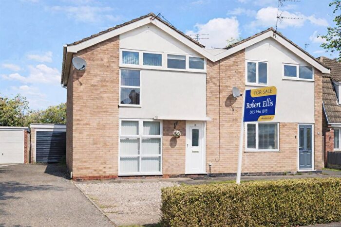 3 Bedroom Semi Detached House For Sale In Kirkdale Gardens, Long Eaton, NG10