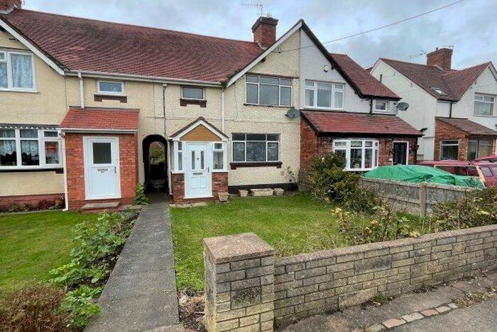 3 Bedroom Property To Rent In Woodrow Lane, Bromsgrove, B61