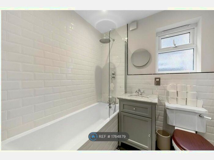 2 Bedroom Semi-Detached House To Rent In Purves Road, London, NW10