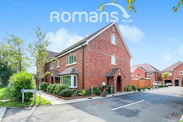 3 Bedroom Terraced House To Rent In Woodroffe Close, Ash, Aldershot, GU12