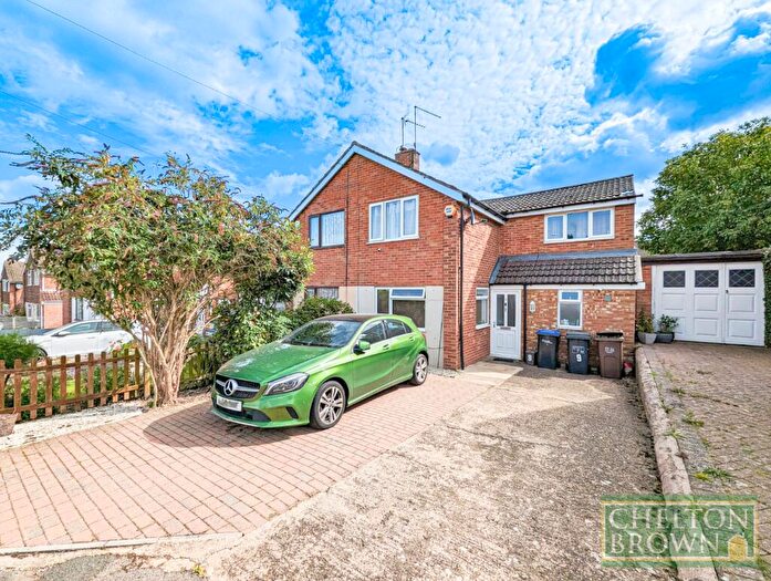 3 Bedroom Semi Detached House To Rent In Lodge Close, Duston, Northampton, NN5
