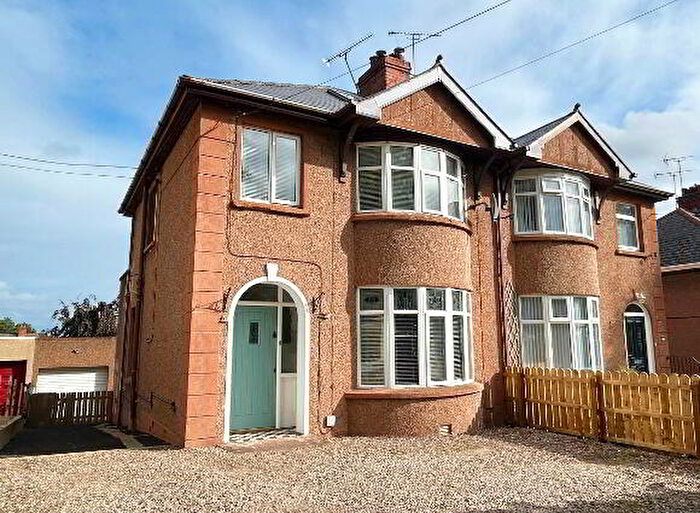 3 Bedroom Semi-Detached House For Sale In Carthall Road, Coleraine, BT51