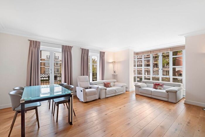 3 Bedroom Flat For Sale In Rowan Lodge, Kensington Green, W8