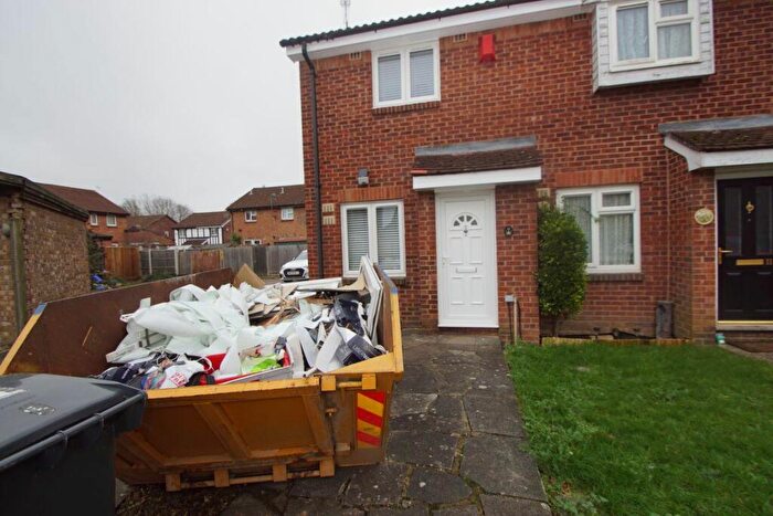 2 Bedroom House To Rent In Boveney Close, SL1