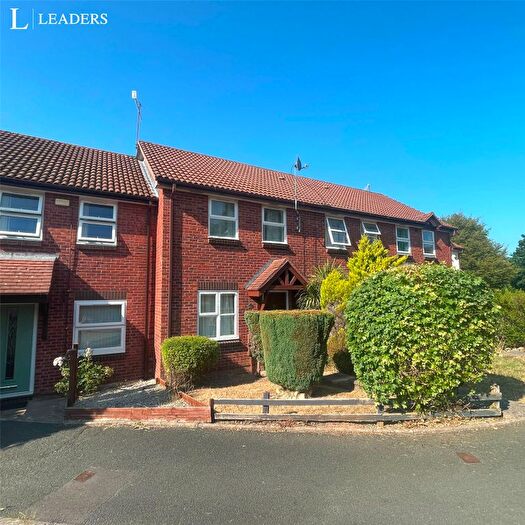 2 Bedroom Terraced House For Sale In Quisters, Lyppard Hanford, Worcester, WR4