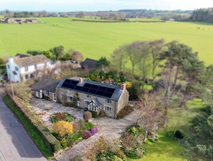 4 Bedroom Cottage For Sale In Clieves Hills Lane, Aughton, L39