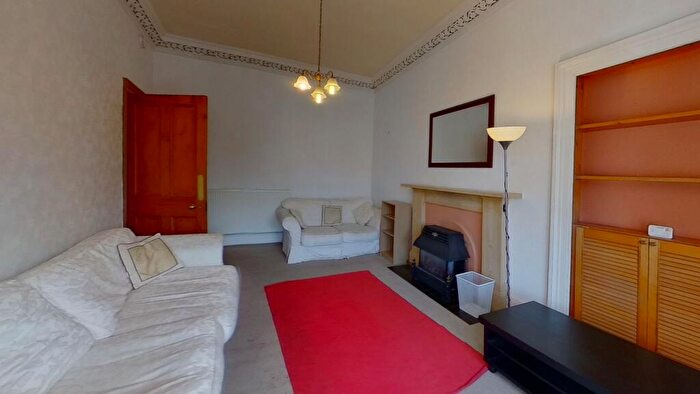 2 Bedroom Flat To Rent In Sciennes Hill Place, Edinburgh, EH9