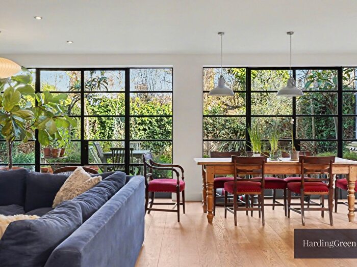 5 Bedroom Semi Detached House For Sale In Chelmsford Square, London, NW10