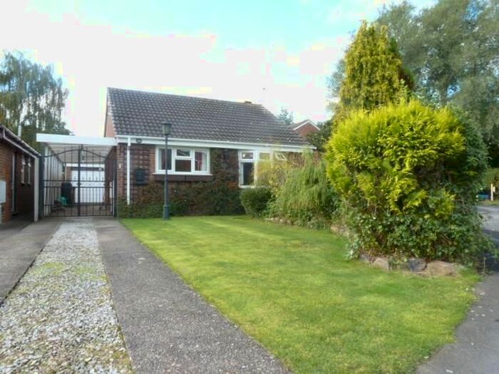 2 Bedroom Property To Rent In Deepdale Lane, Sinfin, Derby, DE24