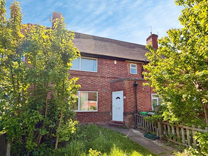 2 Bedroom Terraced House To Rent In Winsford Close, NG8