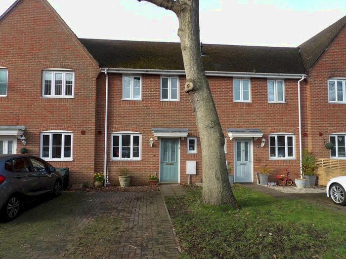 3 Bedroom Terraced House To Rent In Peppercorn Close, Christchurch, BH23