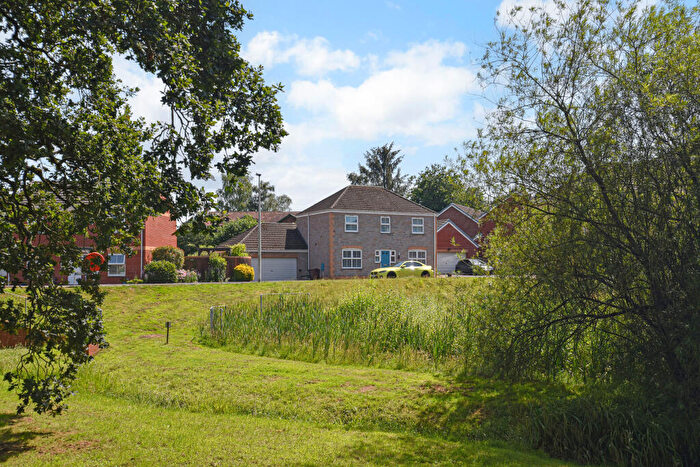 4 Bedroom Detached House For Sale In Raleigh Drive, Cullompton, EX15