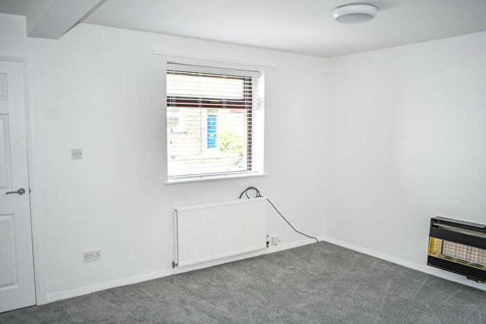 1 Bedroom Apartment To Rent In Belmont Terrace, Shipley, West Yorkshire, BD18
