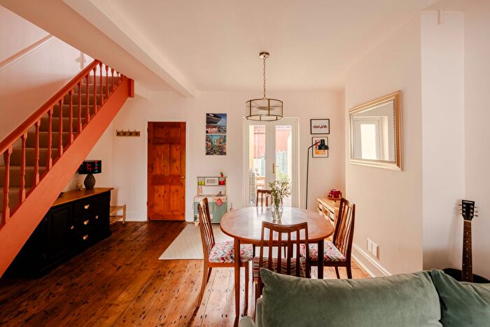 3 Bedroom Terraced House For Sale In St. Johns Lane, Bristol, BS3