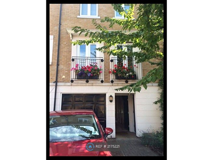 3 Bedroom Terraced House To Rent In Donato Drive, London, SE15