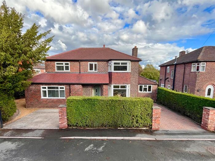 5 Bedroom Detached House For Sale In Davehall Avenue, Wilmslow, SK9