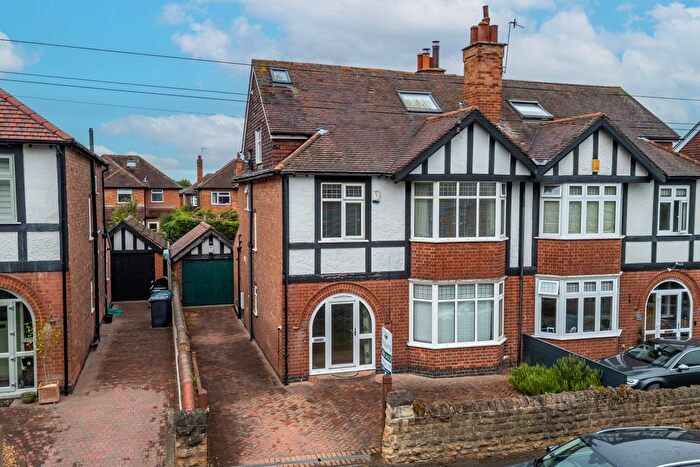 4 Bedroom Semi-Detached House For Sale In Selby Road, West Bridgford, NG2