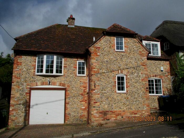 4 Bedroom Detached House To Rent In Burdett Street, Ramsbury, Marlborough, SN8