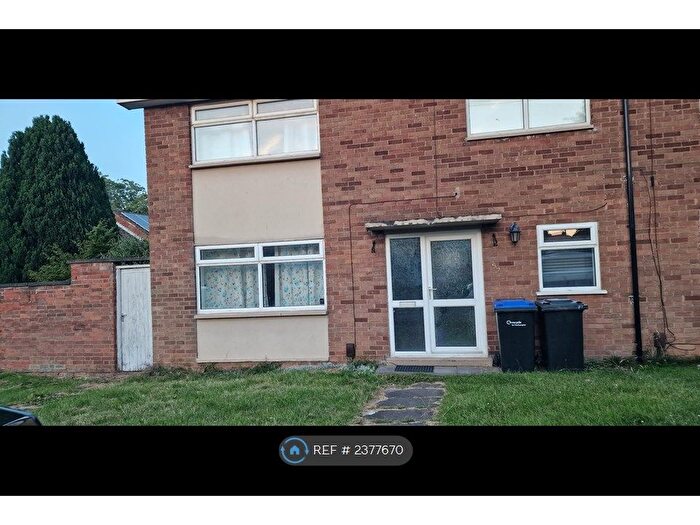 3 Bedroom End Of Terrace House To Rent In Severn Drive, Northampton, NN5