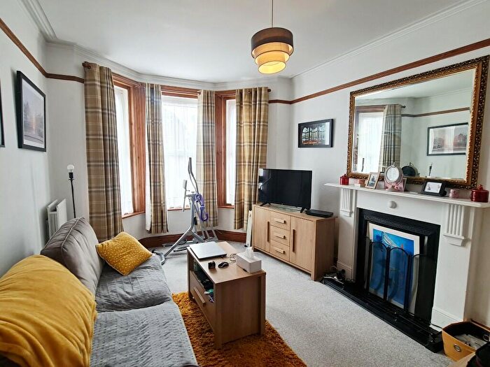 1 Bedroom Flat For Sale In Chatsworth Road, Charminster, Bournemouth, BH8