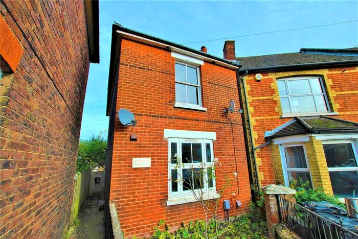 1 Bedroom Apartment To Rent In Guildford Park Road, Guildford, Surrey, GU2