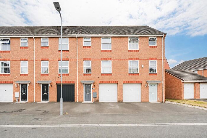 4 Bedroom Terraced House For Sale In Summerfield Grove, Thornaby, Stockton-On-Tees, TS17