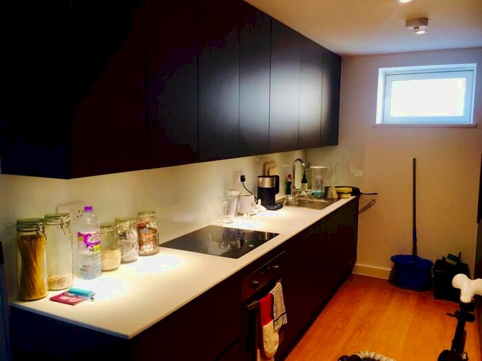 1 Bedroom Detached House To Rent In Milgron Grove, Stoke Newington, London, N16