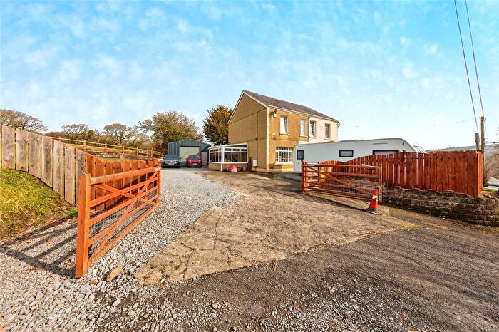 2 Bedroom Semi-Detached House For Sale In Pontyates, Llanelli, Carmarthenshire, SA15