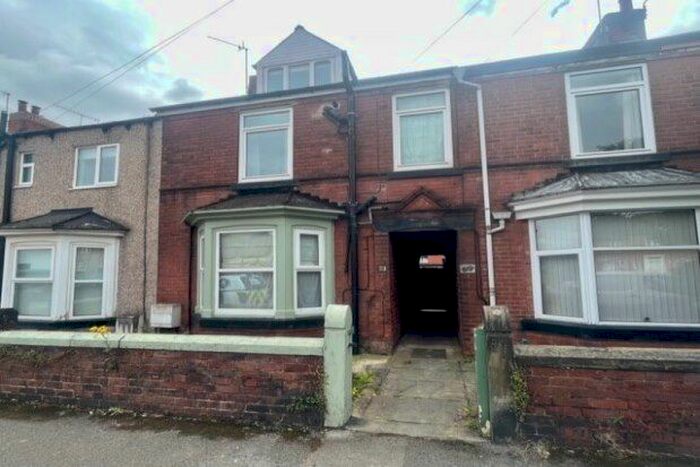3 Bedroom Property To Rent In Wharf Lane, Chesterfield, S41