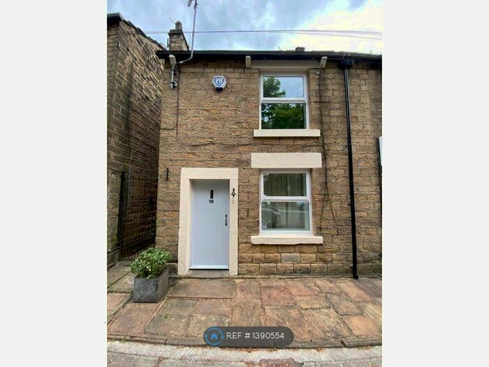 2 Bedroom End Of Terrace House To Rent In Millbrook Cottage, Hollingworth, SK14