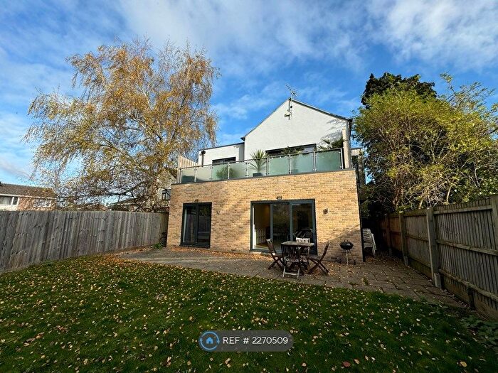 2 Bedroom Flat To Rent In Mill End Road, Cambridge, CB1