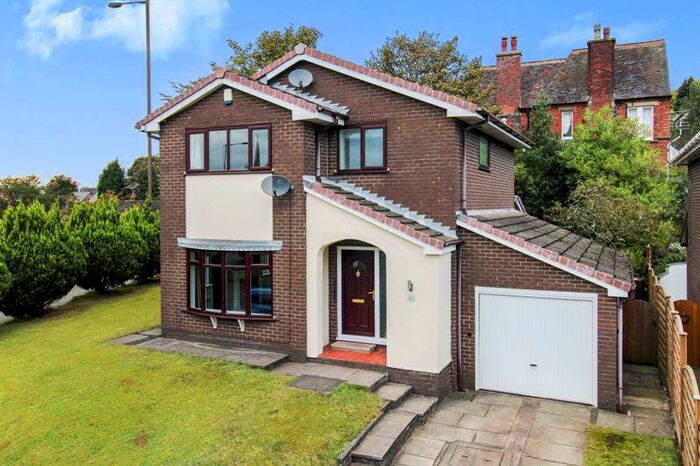 3 Bedroom Detached House To Rent In Ballington View, Leek, ST13