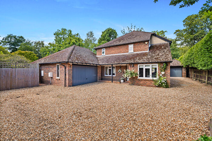 4 Bedroom Detached House For Sale In Monkmead Lane, West Chiltington, RH20