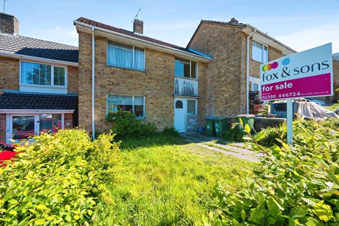 2 Bedroom Terraced House For Sale In Vanguard Road, Southampton, SO18
