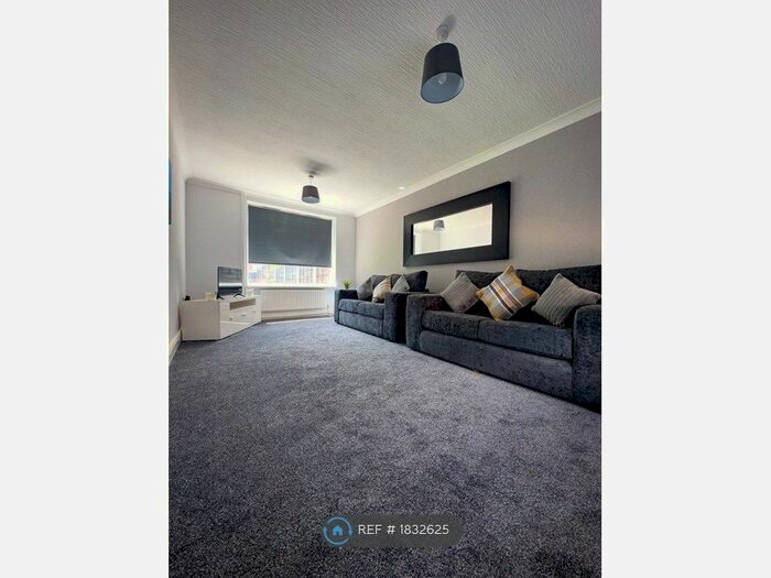 2 Bedroom End Of Terrace House To Rent In Mountain Ash Close, Sale, M33