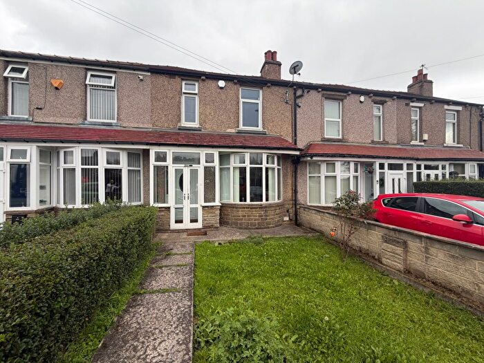 3 Bedroom Terraced House To Rent In Cooper Lane, Bradford, BD6
