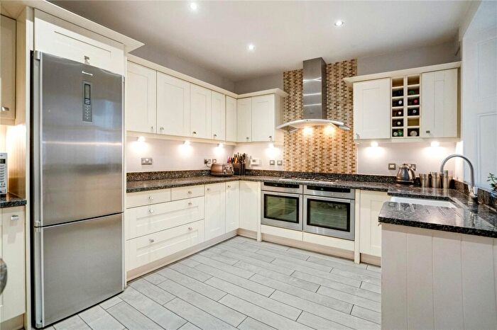 5 Bedroom Detached House For Sale In Prieston Road, Bridge Of Weir, PA11